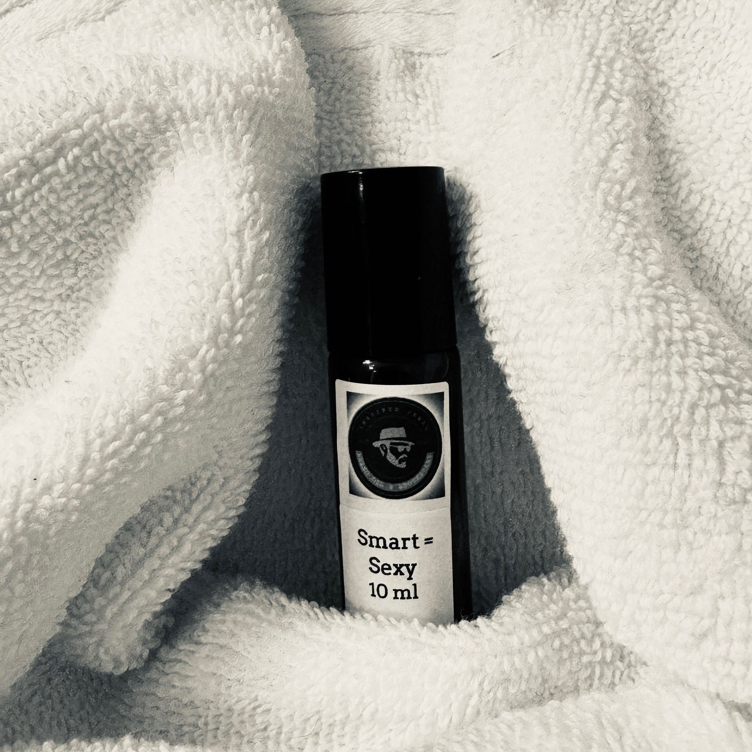 Smart = Sexy Scented Roller